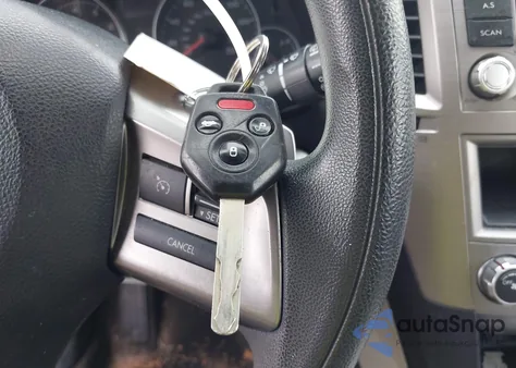 2014 Subaru Outback 2.5I из США, поврежденный, VIN 4S4BRBAC3E3209396